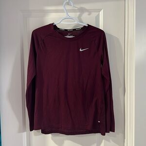 2 for $30 | nike dri fit long sleeve
